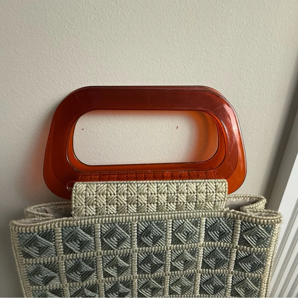 Vintage Cream and Gray Tote with Lucite Handles - Picture 2 of 16